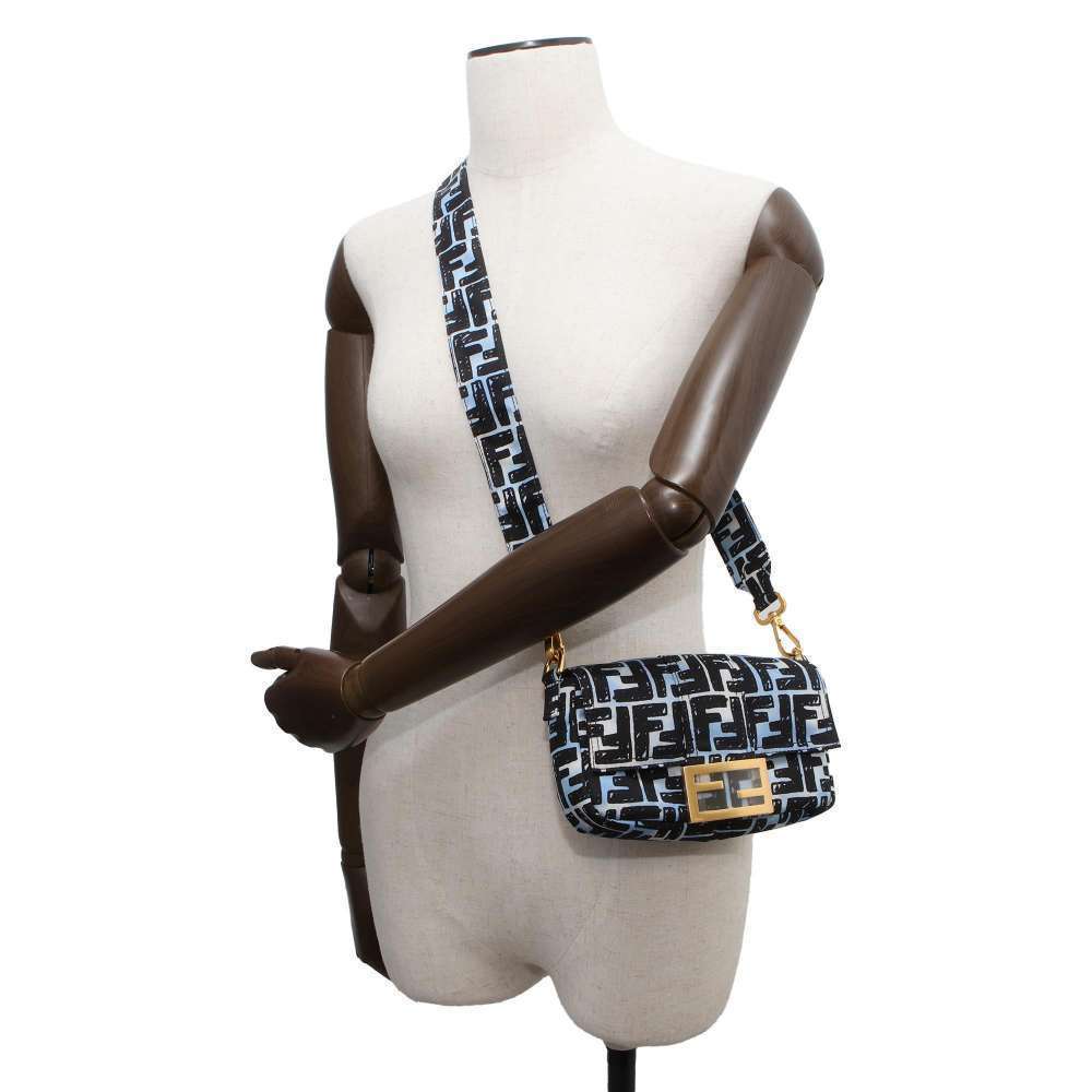 Fendi Zucca Baguette Mini Nylon Body Bag Black - Picture 4 of 12